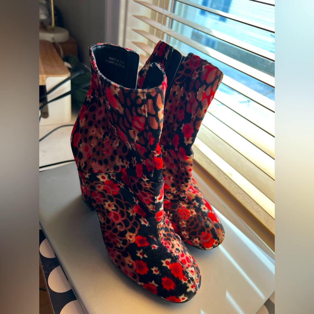 Urban Outfitters Autumn Floral Velvet Block Heel Boots